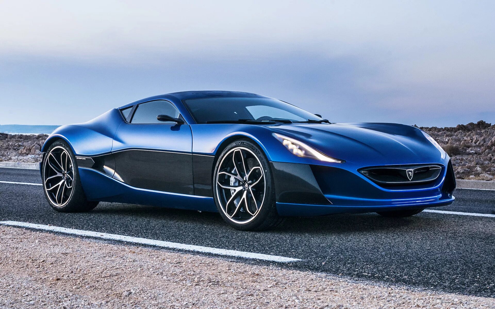 Rimac Concept one. Суперкар Rimac Concept. Хорватский электромобиль Rimac. Римак концепт 1. Быстрые спортивные машины