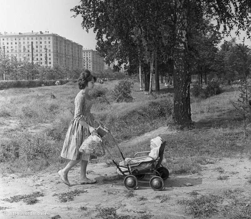 Под наши старые фотки. Измайловский парк 1960. Измайловский парк СССР. Измайлово парк 1963. Измайлово 60е годы парк.