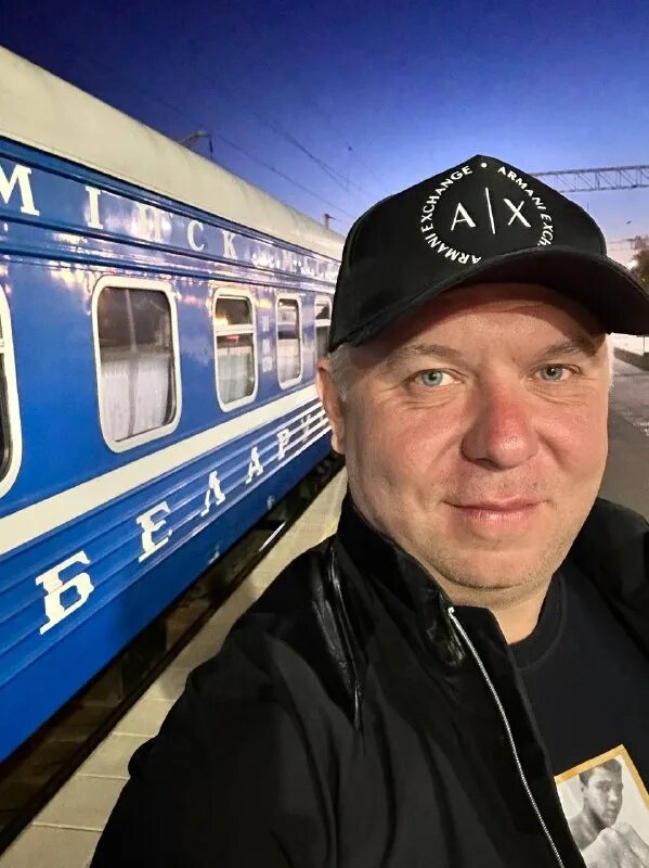 Андрей меркин вася инвалид. Вася инвалид спартак. Вася инвалид меркин. Вася инвалид спартак. Кузьмич стример.