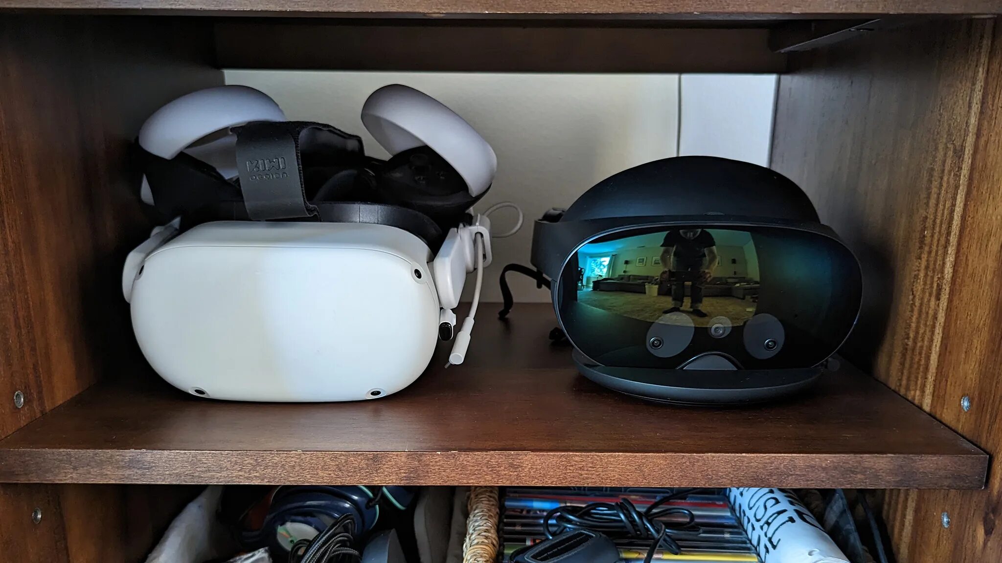 Vr очки oculus quest 3. Oculus quest 2 pro. Apple vision уши. Meta quest pro 2. Oculus meta pro.
