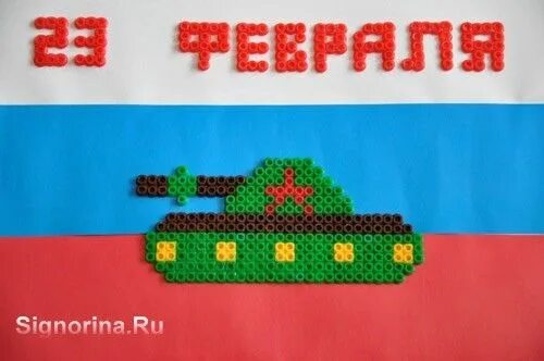 Танк из бисера. Брошь танк. Танк из бисера. Танк из спичек мастер класс. Танк из мозаики.