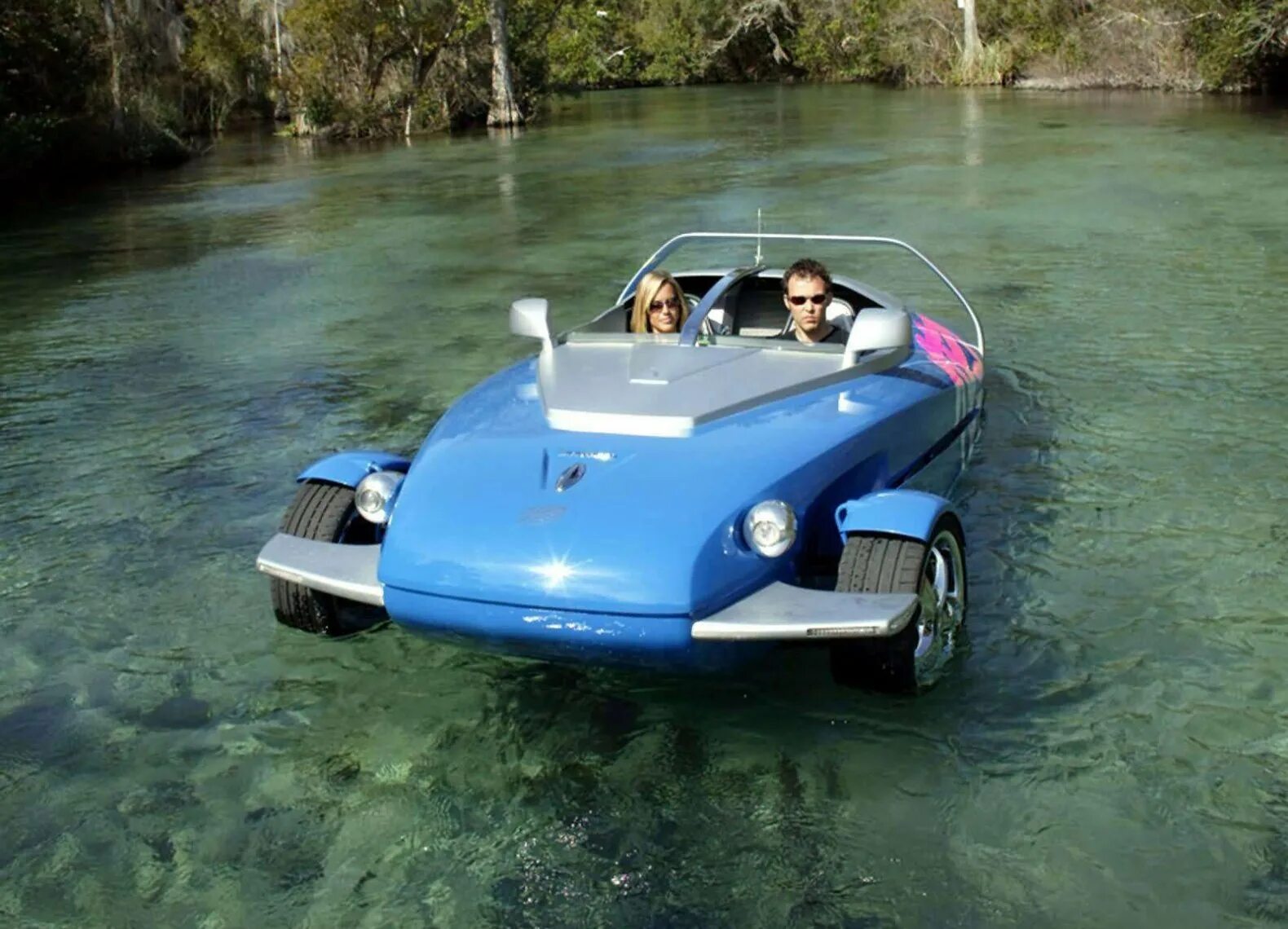 Авто водный транспорт. Rinspeed амфибия. Амфибия Ихтиандр автомобиль. Rinspeed Splash. Хонда амфибия