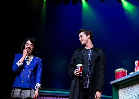 Мюзикл the heathers