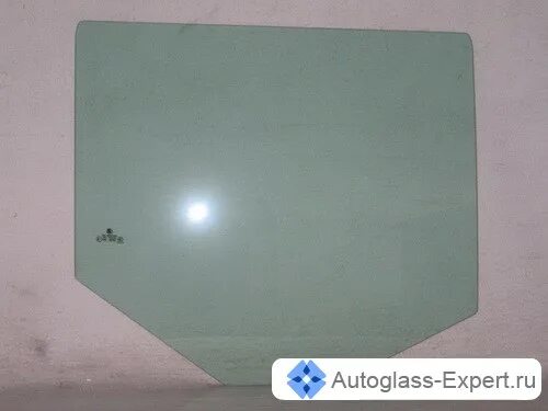 стекло боковое правое. водительское стекло аутлендер 3 2018г. боковое стекло киа рио 4. стекло левое аутлендер xl. стекло боковое правое.