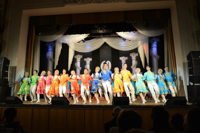 дк химик воскресенск. кабаре воскресенск дк химик. сайт дк химик воскресенск. дк химик воскресенск зал. дворец культуры воскресенск.