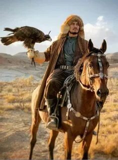 Әдемі әйелдер мен балапандардың жеке суреттері