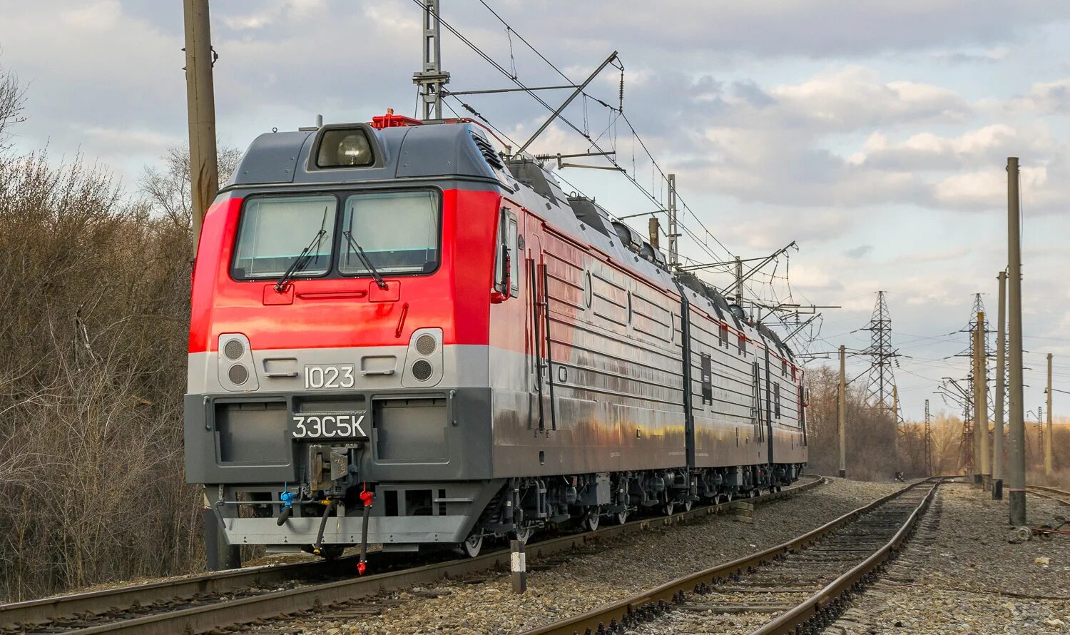 Компрессор 3эс5к. Электровоз 3эс5к. 3эс5к. блок 7 3эс5к электровоз. локомотив железнодорожный.