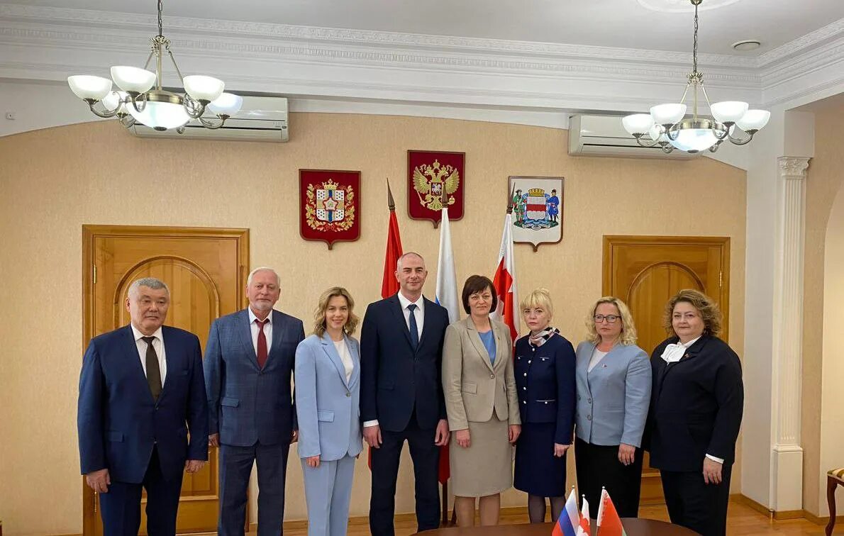 Работники министерства образования. Омск минск. Омск минск. Омск минск. Омск минск.