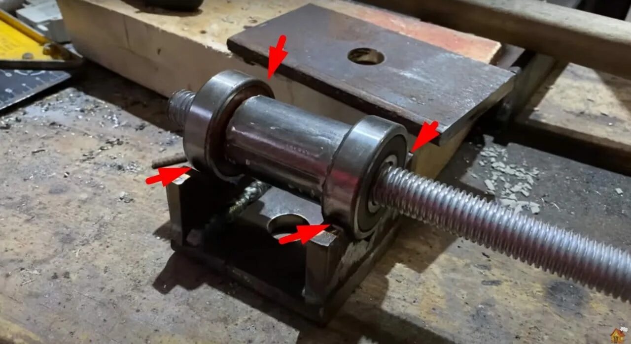 Профилегиб ручной своими руками без токарных работ. Трубогиб с электроприводом для профильной трубы тт-1. Трубогиб без токарного станка. Эрколина трубогиб оснастка. Трубогиб без токарных работ размеры.