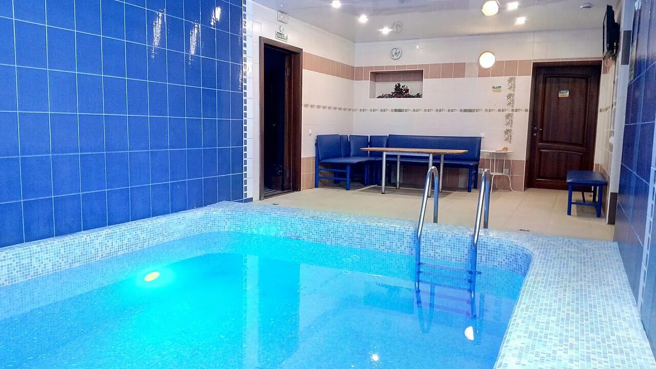 Гостиница парадиз чебоксары. Райская лагуна омск. Москва улица свободы 89 корп 5 райский пар. Сауна райский уголок абакан. Райский пар сауна сходненская.