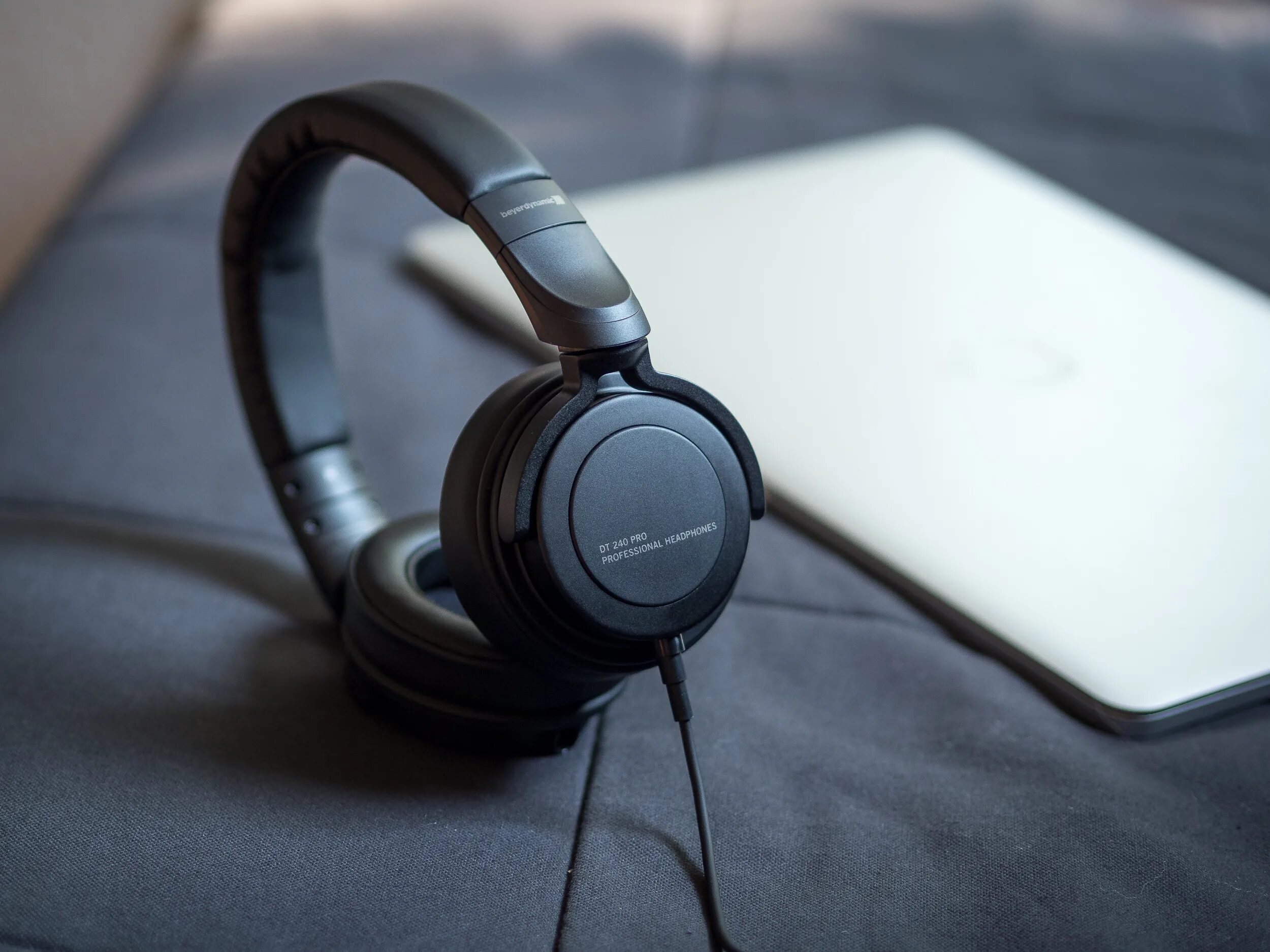 Beyerdynamic dt 240. Beyerdynamic dt 240 pro. наушники beyerdynamic dt 240 pro. наушники beyerdynamic dt 1s. beyerdynamic dt 240 pro ачх.