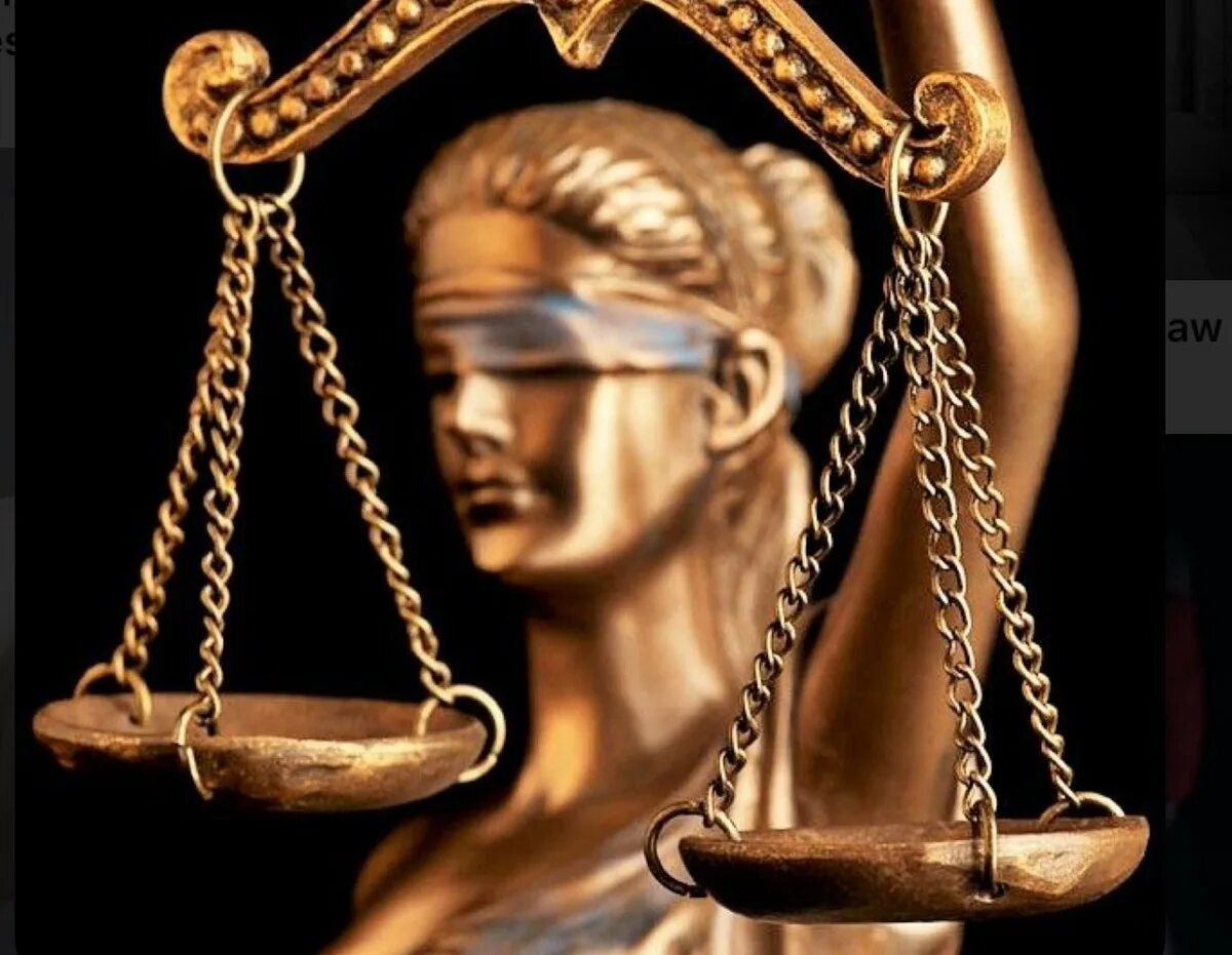 Право на справедливое правосудие. Весы правосудия. весы фемиды. чаша весов правосудия. юрист весы правосудия.