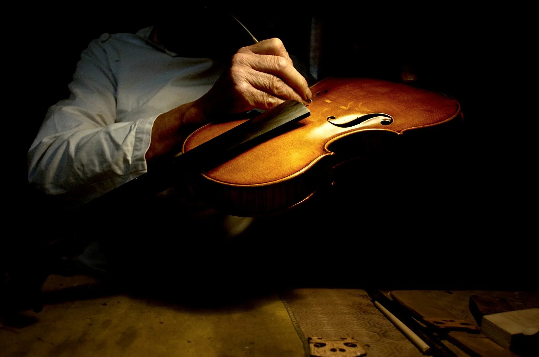 Итальянский мастер скрипок
