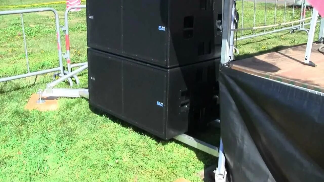 Db dva t4. Дистрибьютор питания на 3 усилителя. Db technologies dva t4. Db t4. Клеммная колодка ws1.