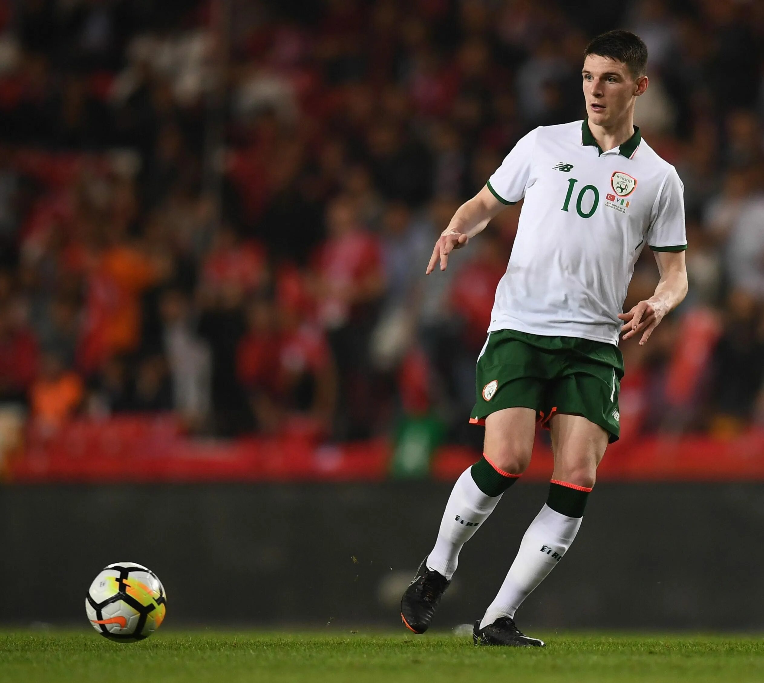 Деклайн райс. Деклана райс. declan rice ireland. деклан райс с женой. деклан вонг.