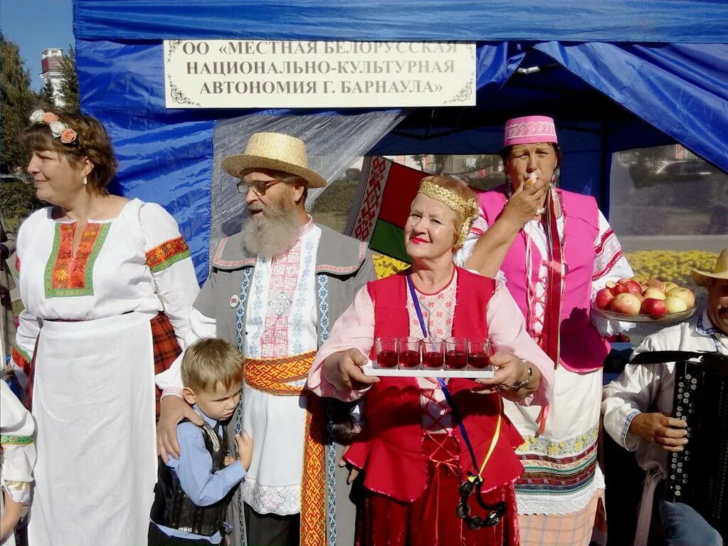 Национально-культурная автономия. Культурные автономии в РФ. Польская культурная автономия огниво, Иркутск. Культурно-национальные автономии России фото картинки. Национально культурные автономии россии