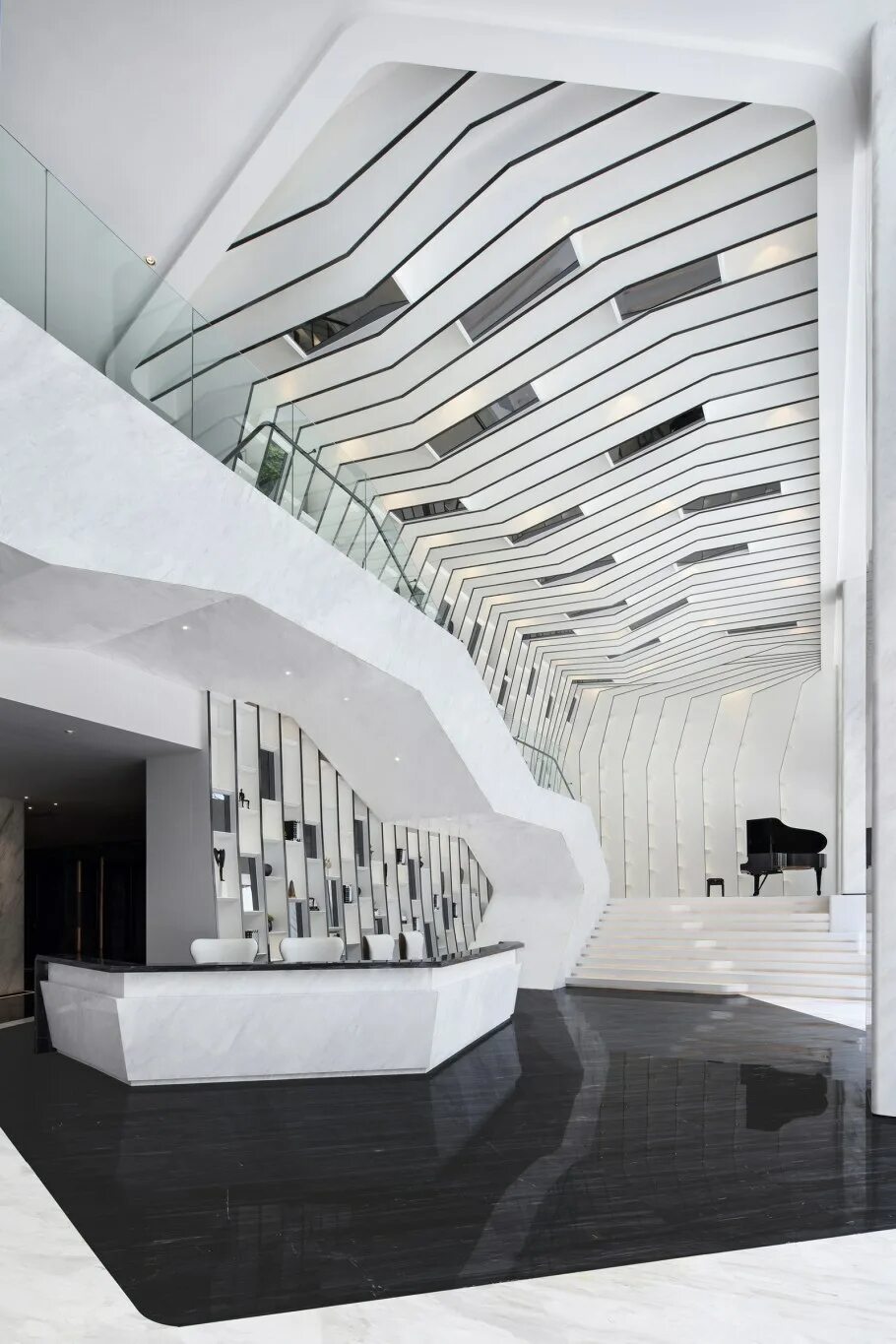 Доминион тауэр интерьеры. Современные пространства москвы. Винсент каллеро архитектура. Суперметалл на бауманской. Музейно-выставочный комплекс гцси на бауманской улице.