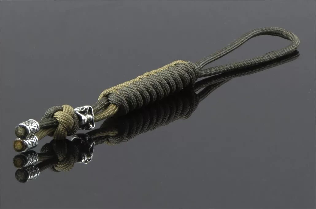 Кистень паракорда плетение. Темляк змеиный узел. Темлячный узел паракорд. Как сплести темляк. Сплести паракорд темляк.