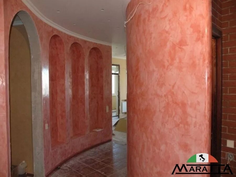 Жидкие обои покрыть лаком. Венецианка Фавретто. Венецианская штукатурка Venetian Plaster. Фактурная штукатурка венецианка. Фавретто венецианская штукатурка ведро.