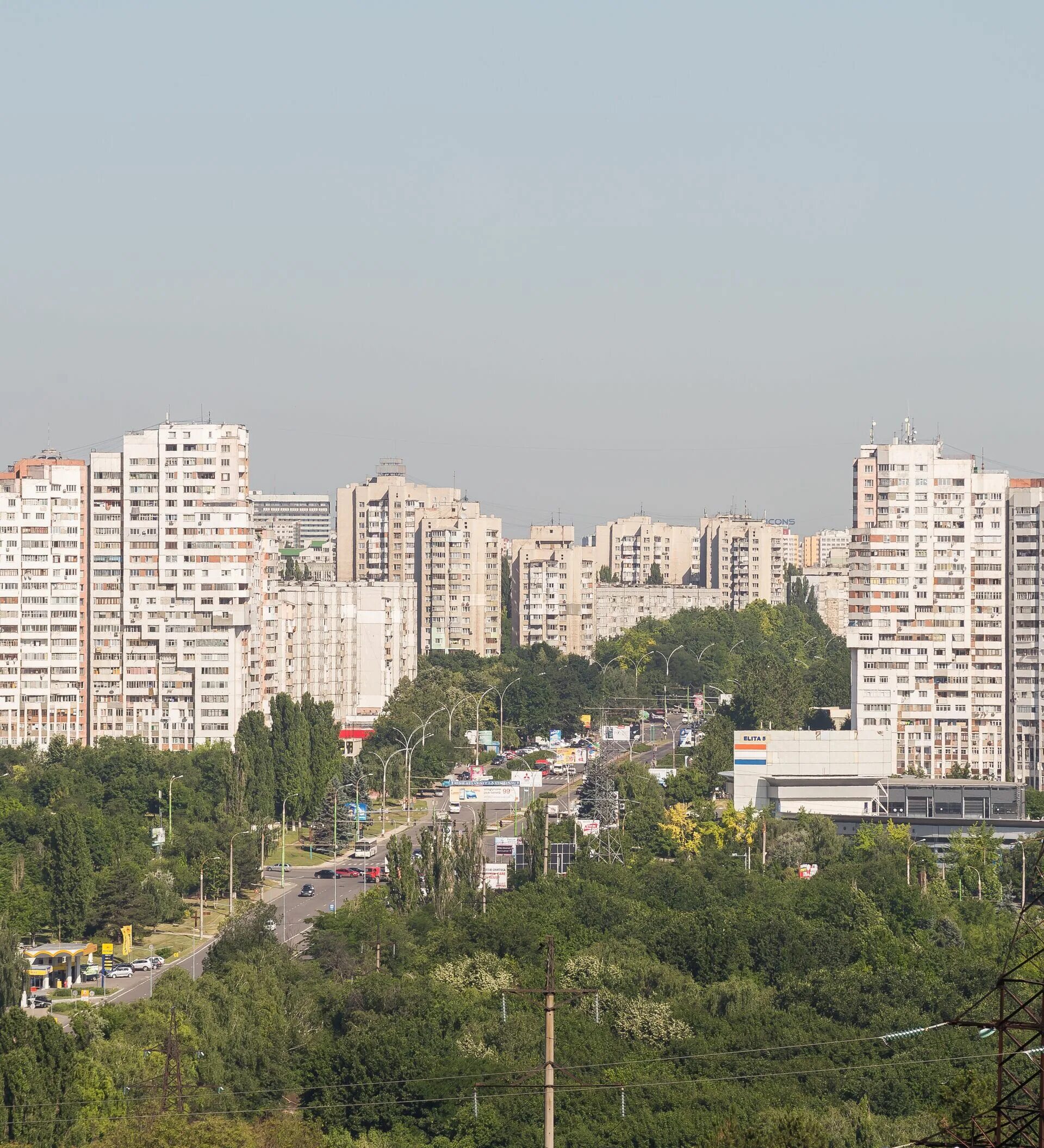 Ворота Кишинева. Кишинев врата города. Молдова ворота в Кишиневе. Кишинев белый город.