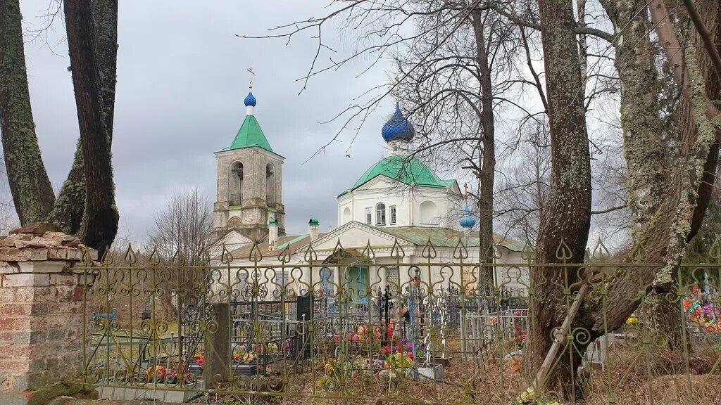 Село глазово. Село глазово. Глазово курская область. Деревня глазово рузское водохранилище. Село глазово.