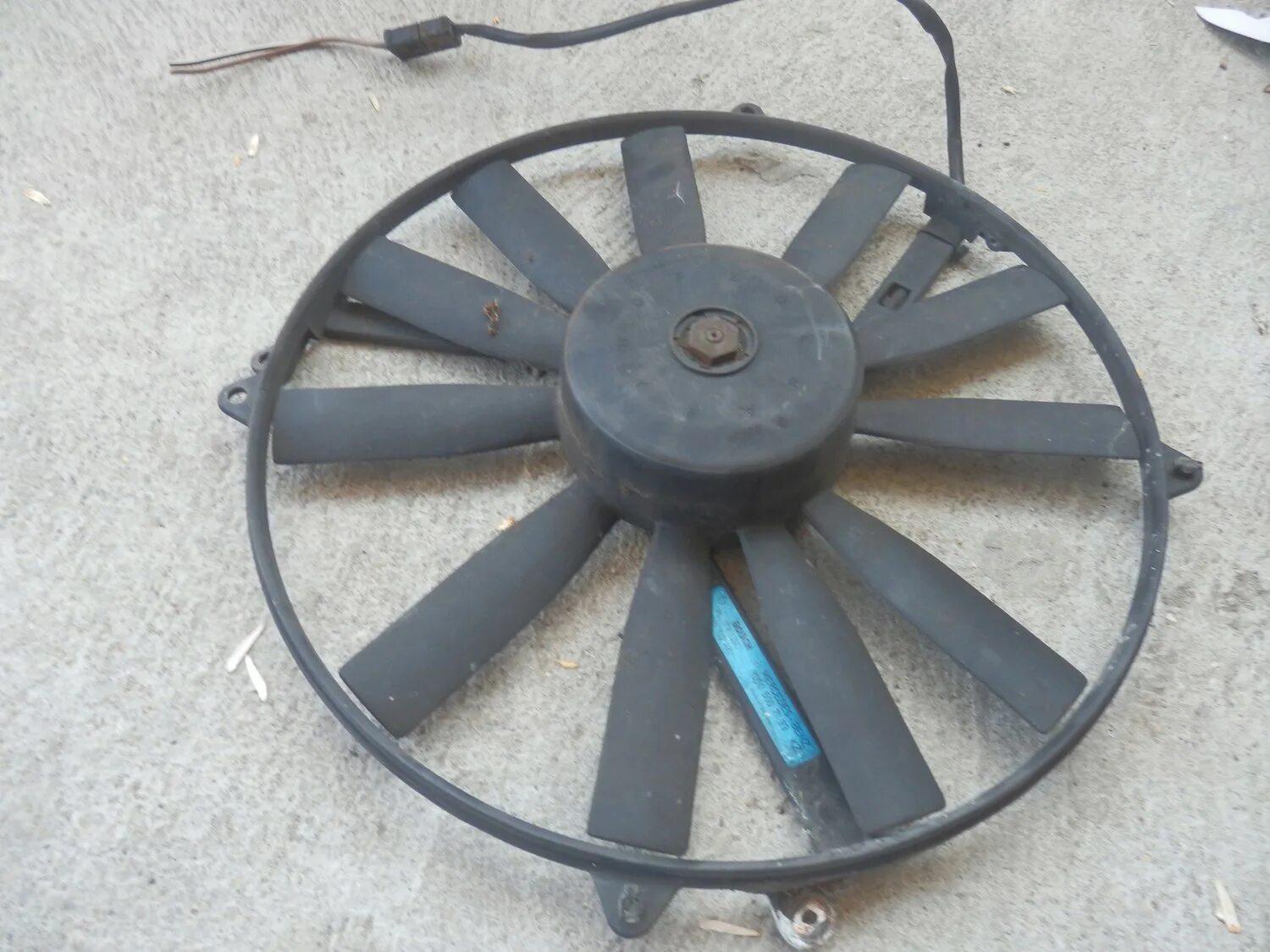 вентилятор мерседес 124