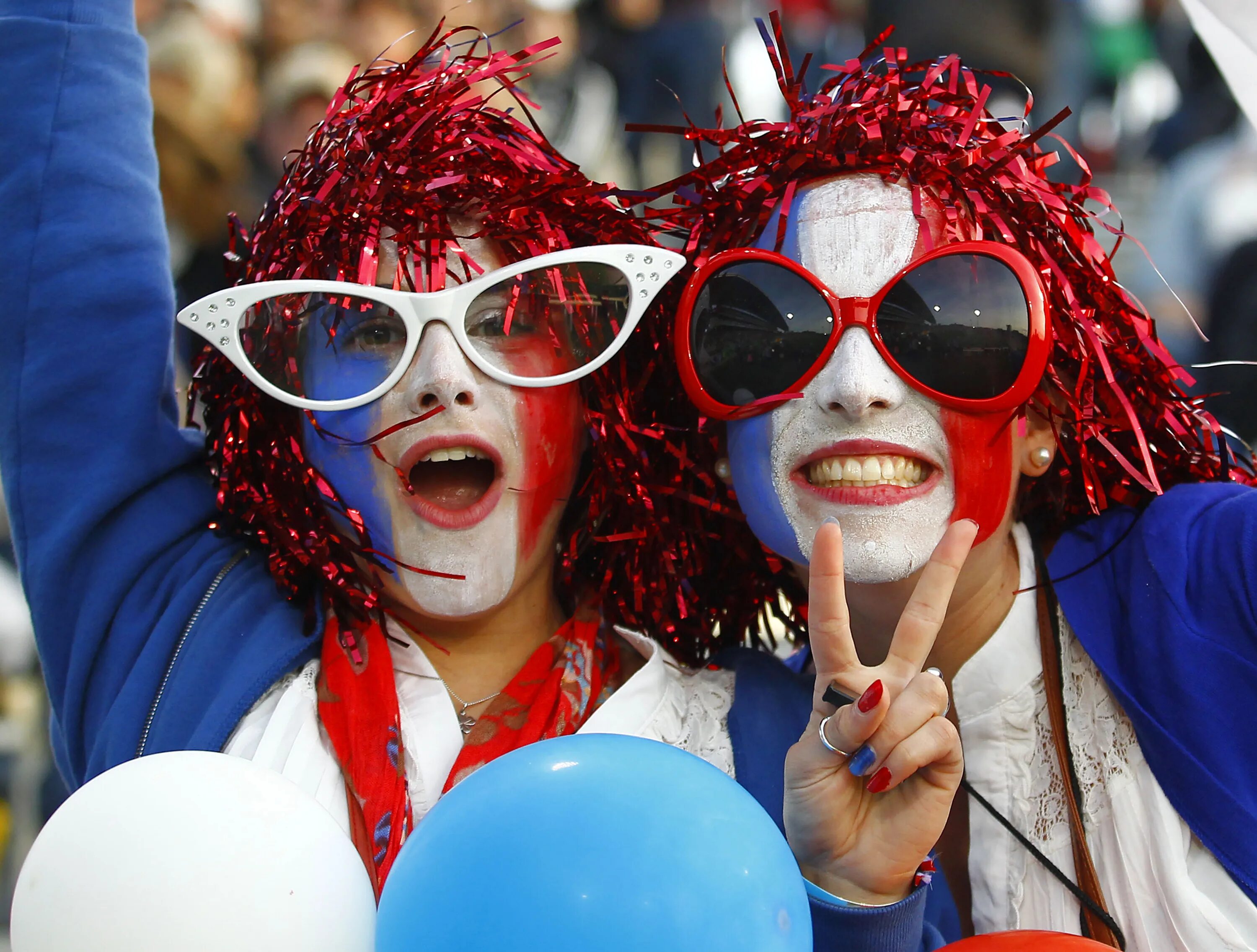 Fan support. Supporter. Fan supporter. Supporters. Only Fan France.