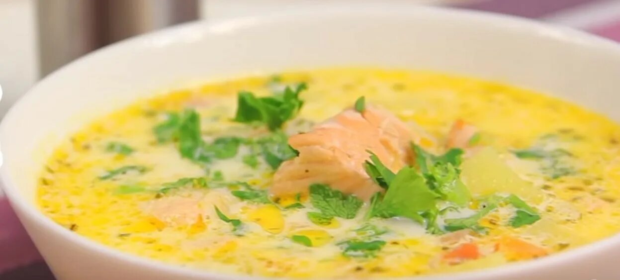 Суп из красной рыбы с плавленным сыром