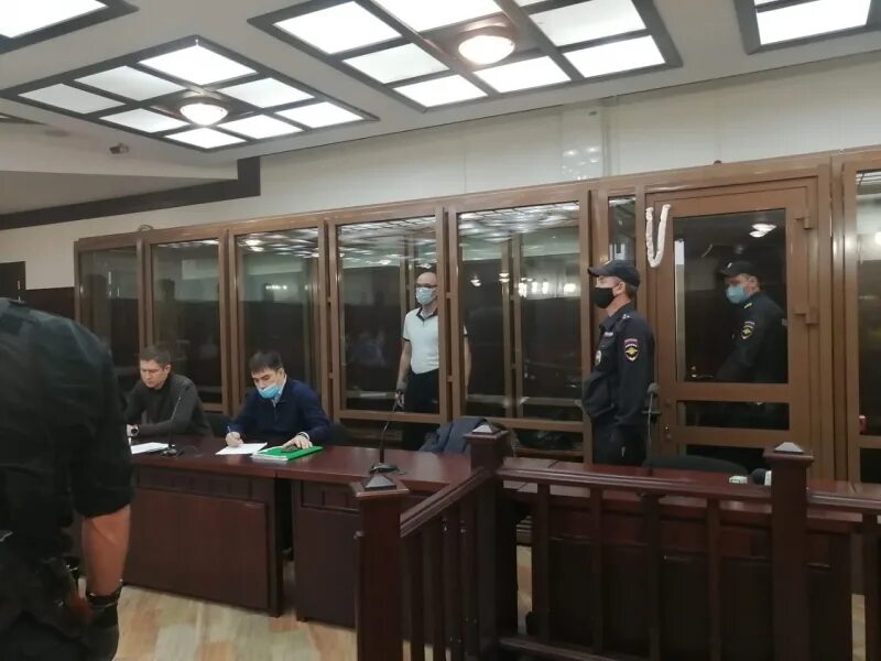 Вынесение приговора судом присяжных. Вердикт присяжных. обвинительный вердикт присяжных заседателей. седьмовские казань группировка. татарстанский стрелок суд.