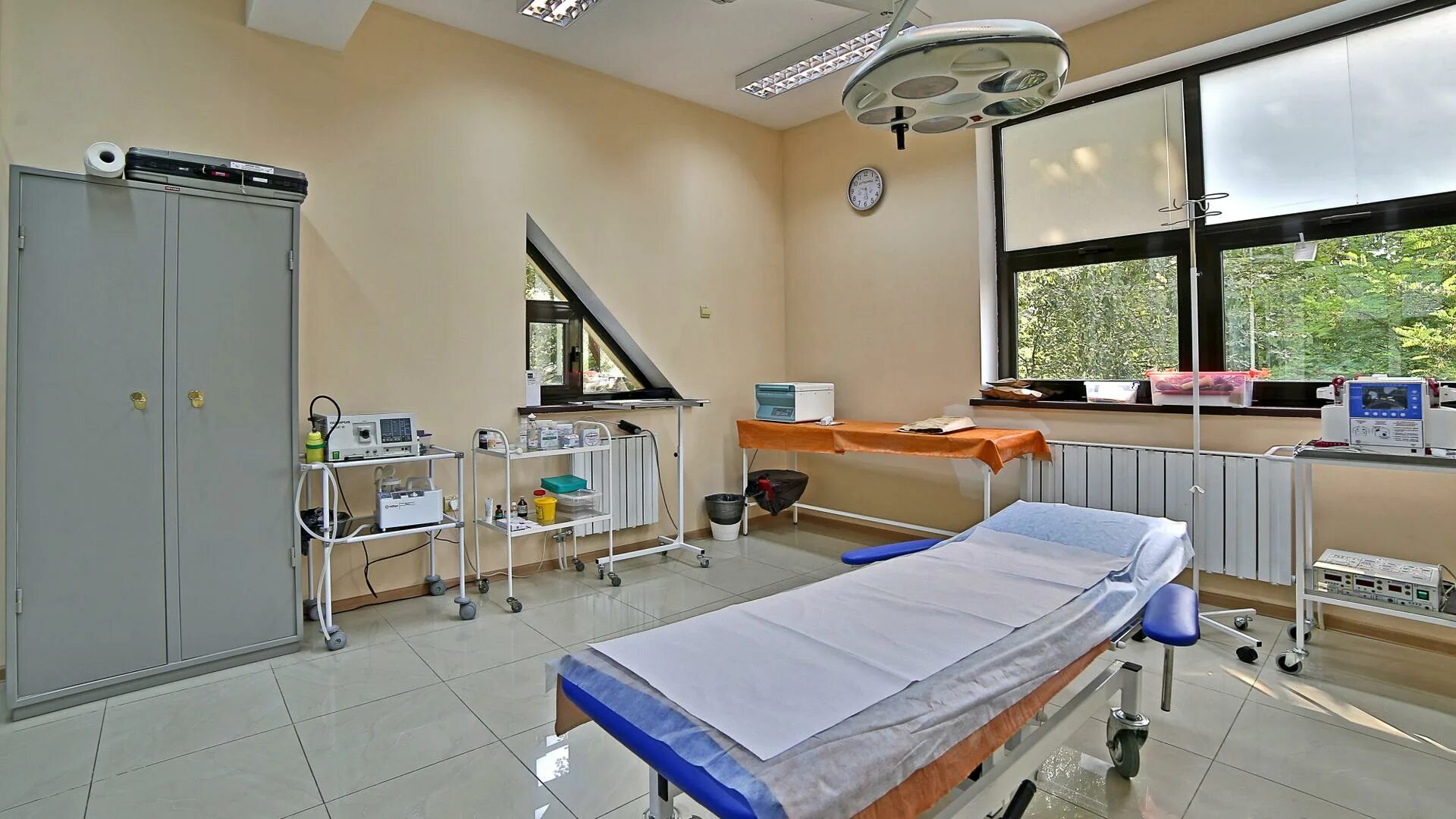 Клиника надежная помощь Сочи. Anadolu Medical Center. Клиника надёжная помощь в Сочи картинки. Надежная помощь Сочи отзывы.