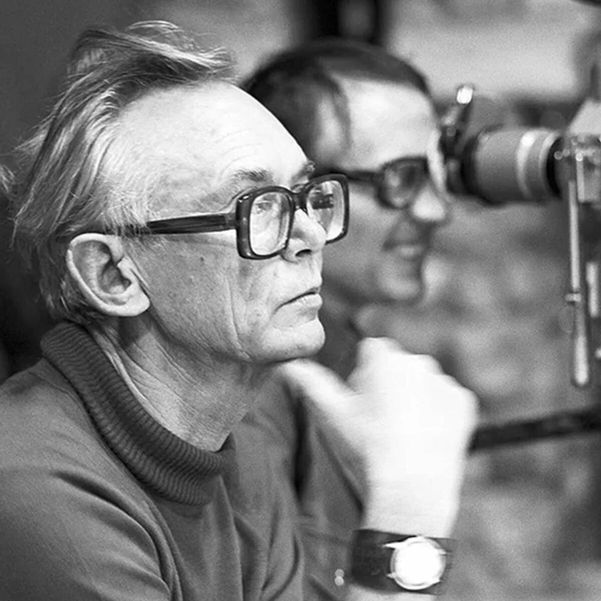 Режиссер союз. Гайдай леонид иович. леонид гайдай режиссер. леонид гайдай фото. леонид гайдай (1923-1993).