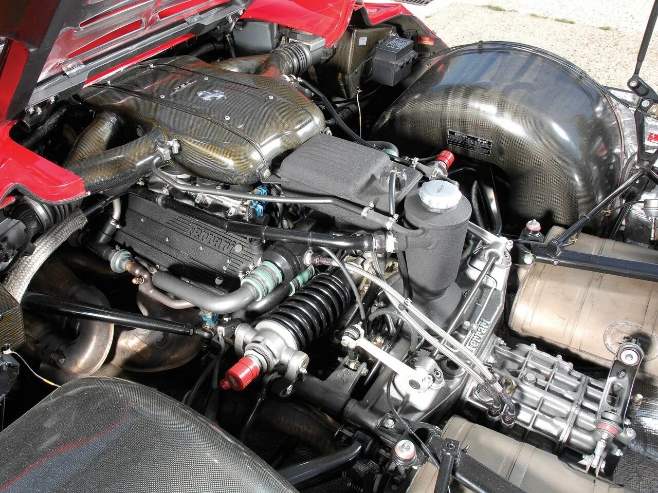 Ferrari f40 engine. Ferrari f40 двигатель. Двигатель f40. Мотор феррари f40. Leaf 40 мотор.