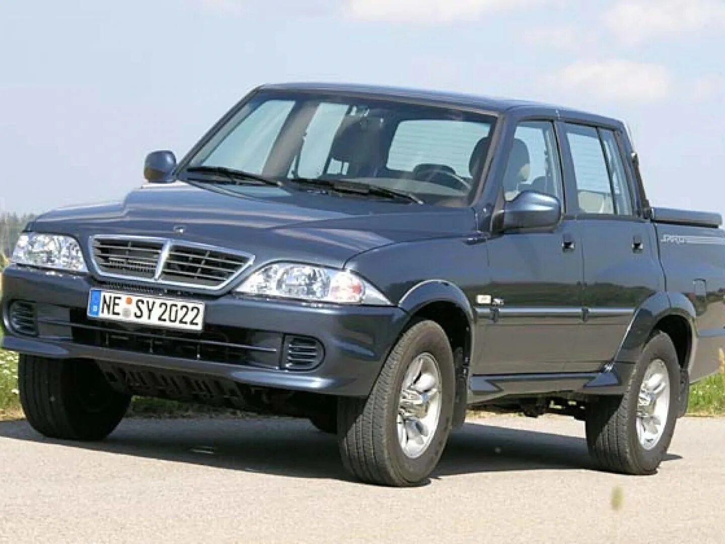 Ssangyong musso sport. ССАНГЙОНГ Муссо. SSANGYONG Musso Sports-2002. SSANGYONG Musso 2. SSANGYONG Musso Sports, 2003.