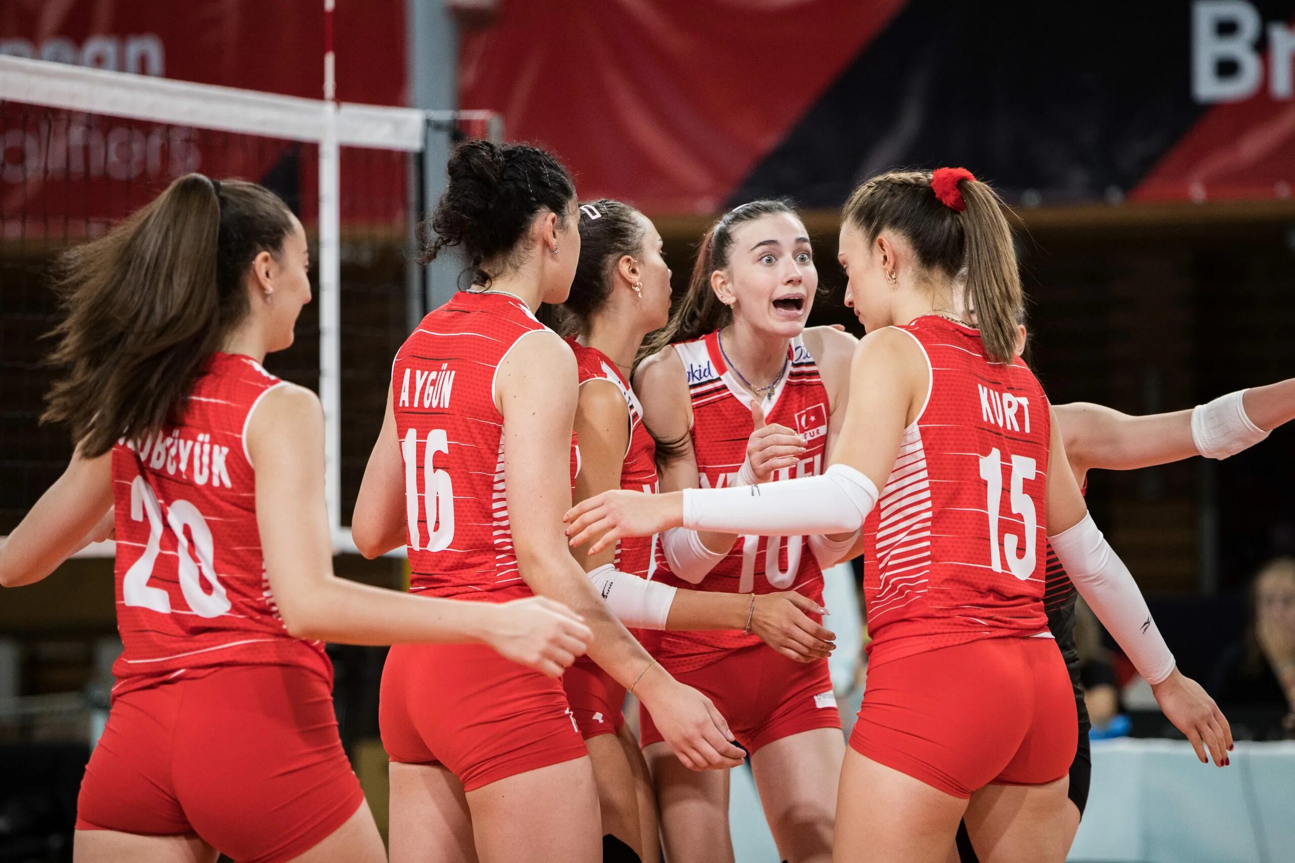 Волейбол турция 2024 год. Sakarya Volleyball Team.