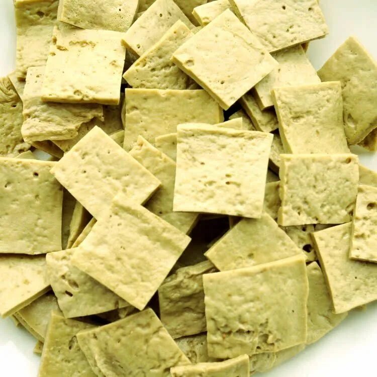 Виды прессованных дрожжей. Продукт прессованном виде. Продукт прессованном виде. Продукт прессованном виде. Брикеты в сыктывкаре.
