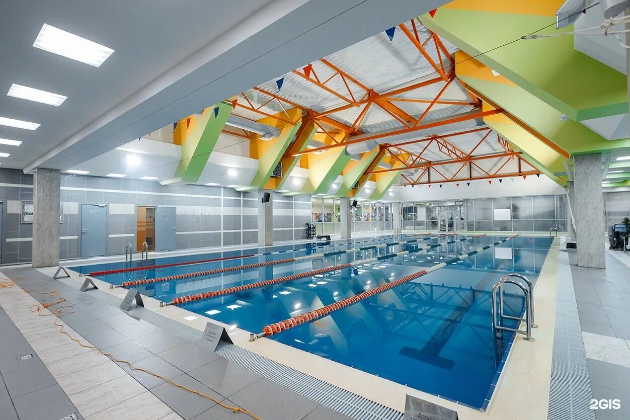 World class спб стачек. World class континент стачек. Фитнес континент стачек. Ворлд класс на стачек фото. Сауна world class lite.