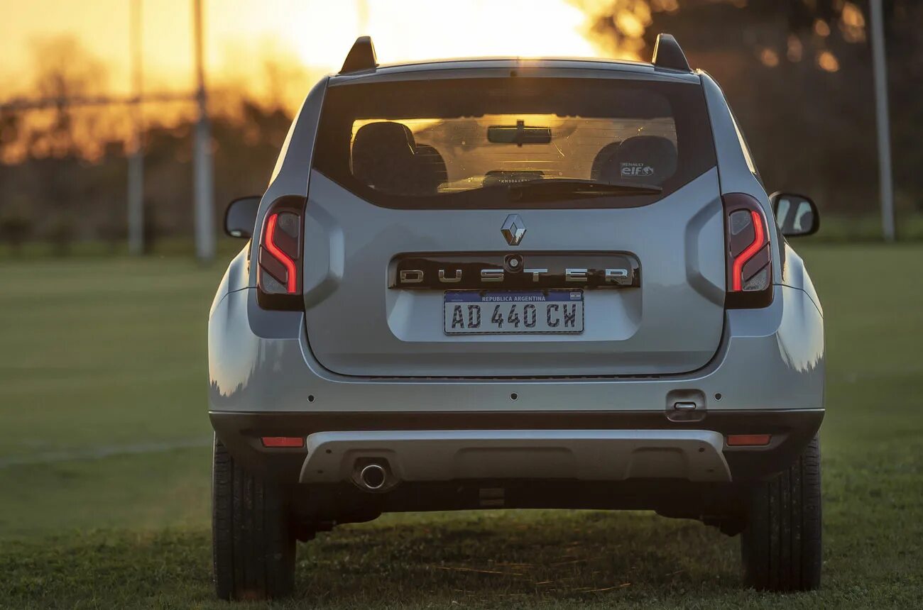 Рено дастер 18 года. Renault Duster 2019. Рено Дастер 2021 зад.