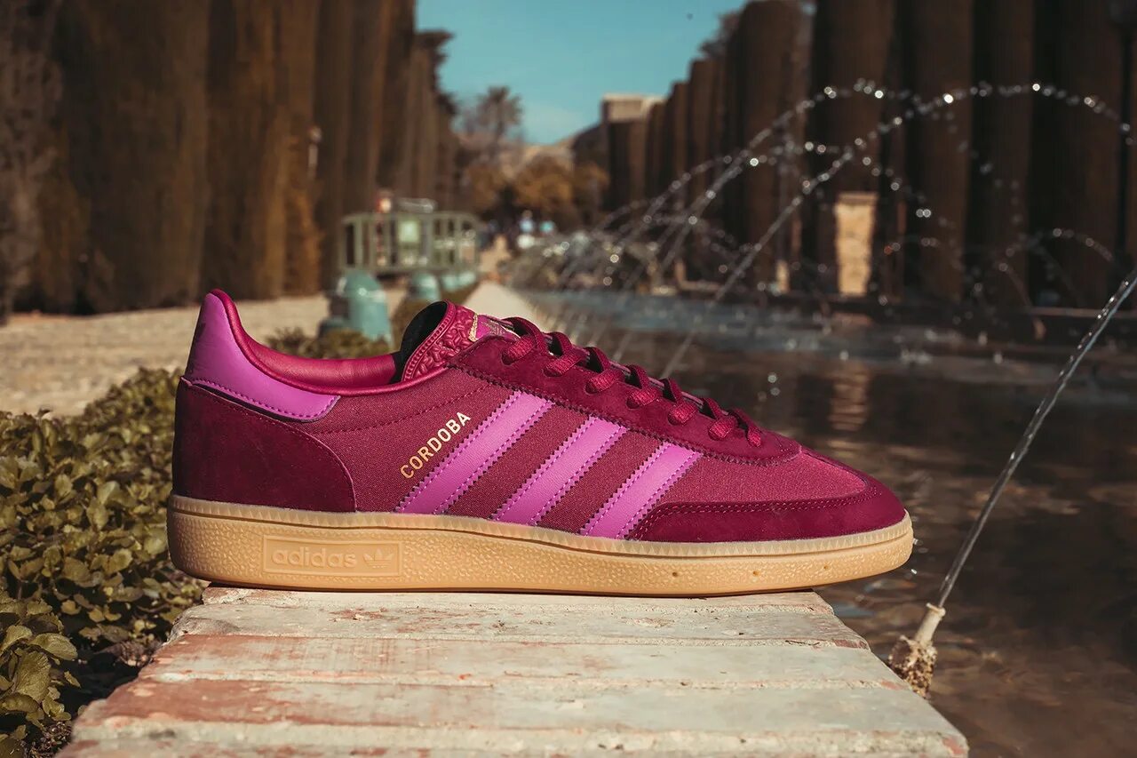 Адидас сити. Кроссовки адидас Сити Сериес. Adidas Originals City Series. Адидас Cordoba. Adidas City Series 2020.