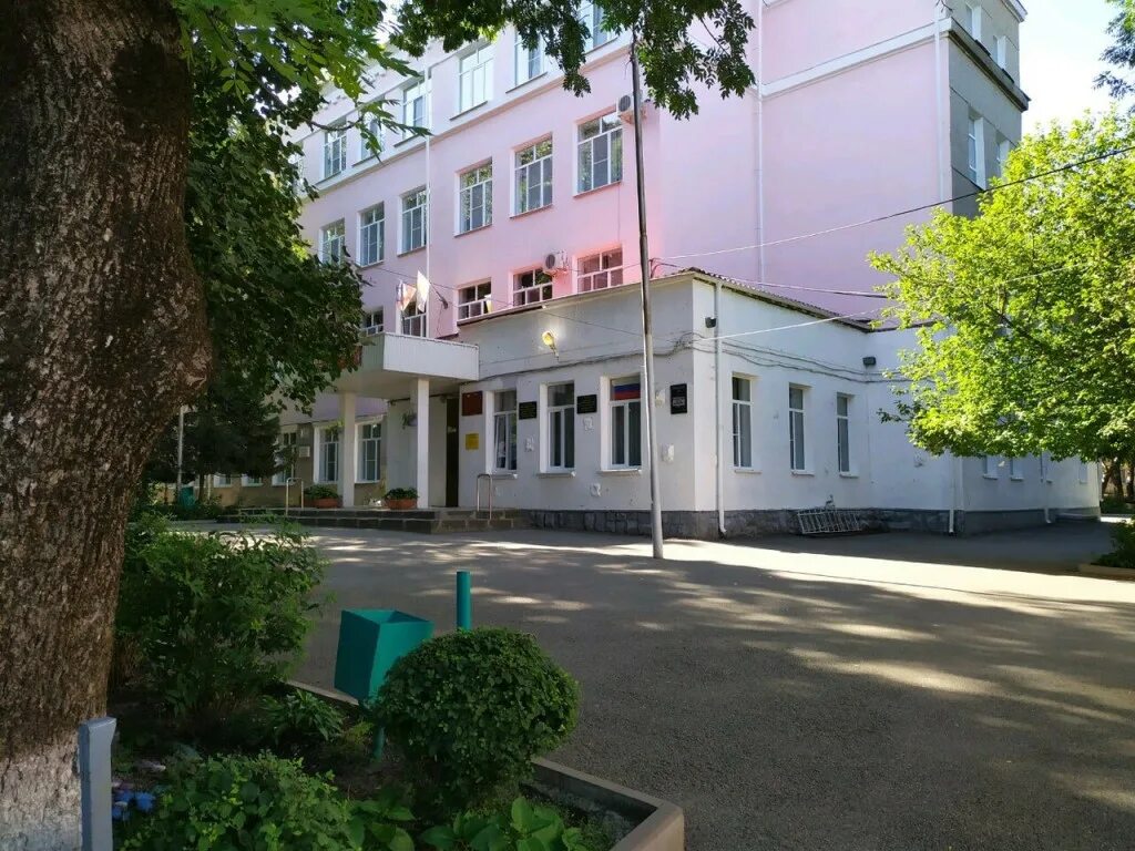 школа 32 новочеркасск. где 32 школа. школа 32 пермь. школа 32 школа. директор школы 32 набережные челны.