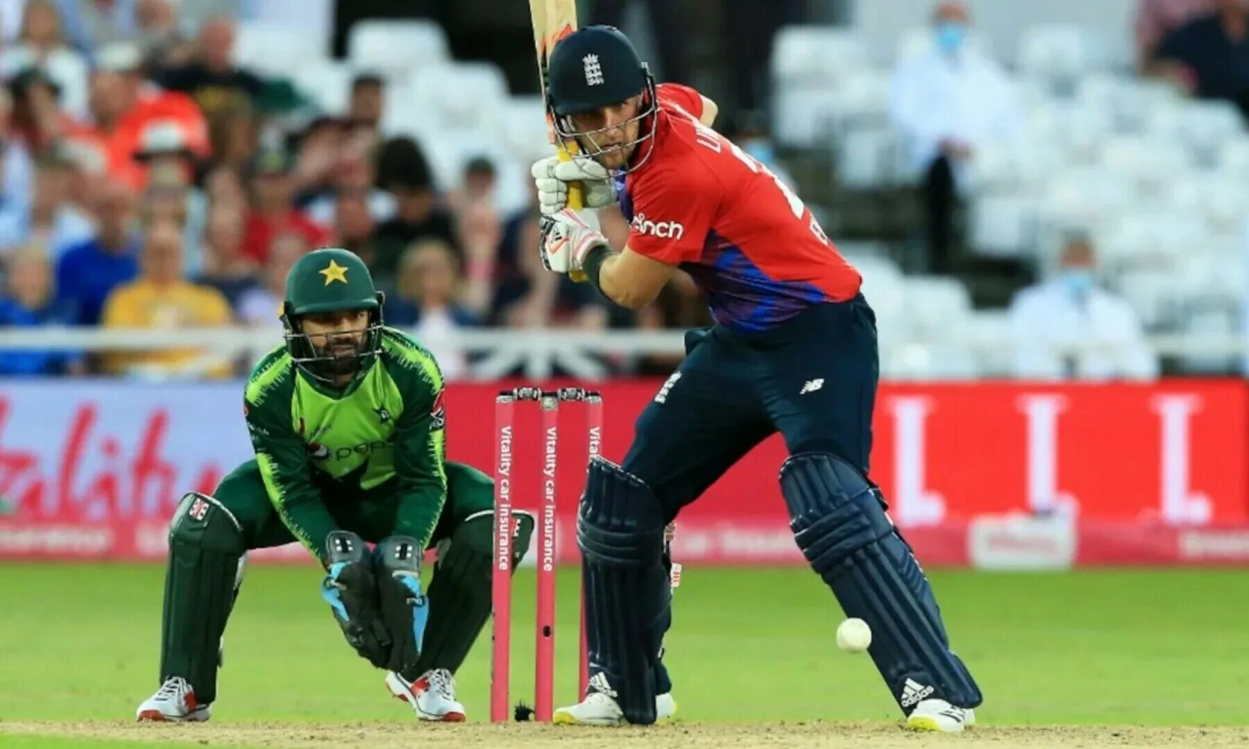 England vs pakistan 2 match score. Jos buttler england 2022. Англия. Англия пакистан. Англия пакистан.