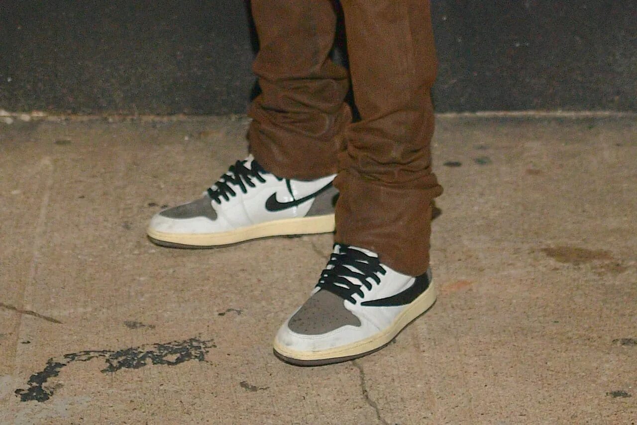 Nike travis scott low mocha. Nike air jordan 1 travis. nike air jordan 1 high travis scott. nike air jordan 1 travis scott. air jordan 1 low travis scott.