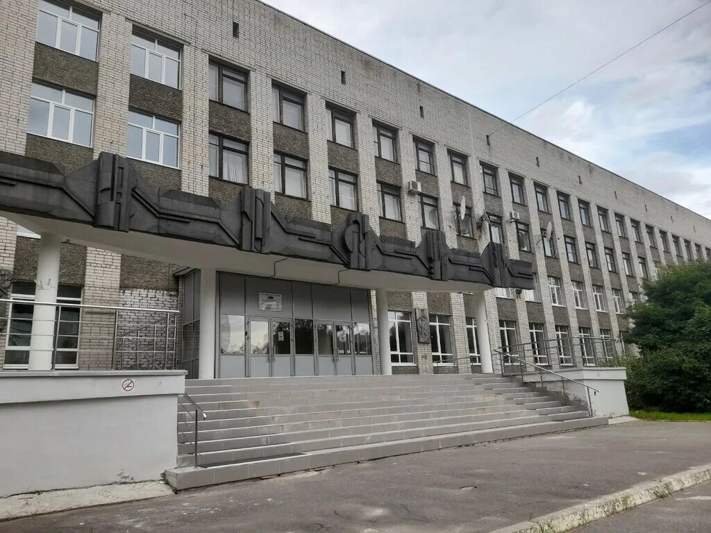 Колледж императора петра 1 архангельск. Колледж петра 1 архангельск. Сафу колледж архангельск. Колледж императора петра 1 архангельск внутри. Технологический колледж императора петра сафу.