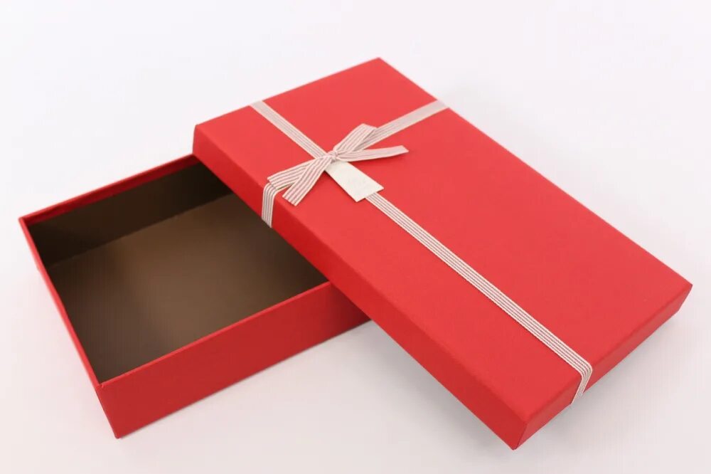 Подарочная коробка. Коробка для подарка. Открытая подарочная коробка. Упаковочная коробка для подарков.