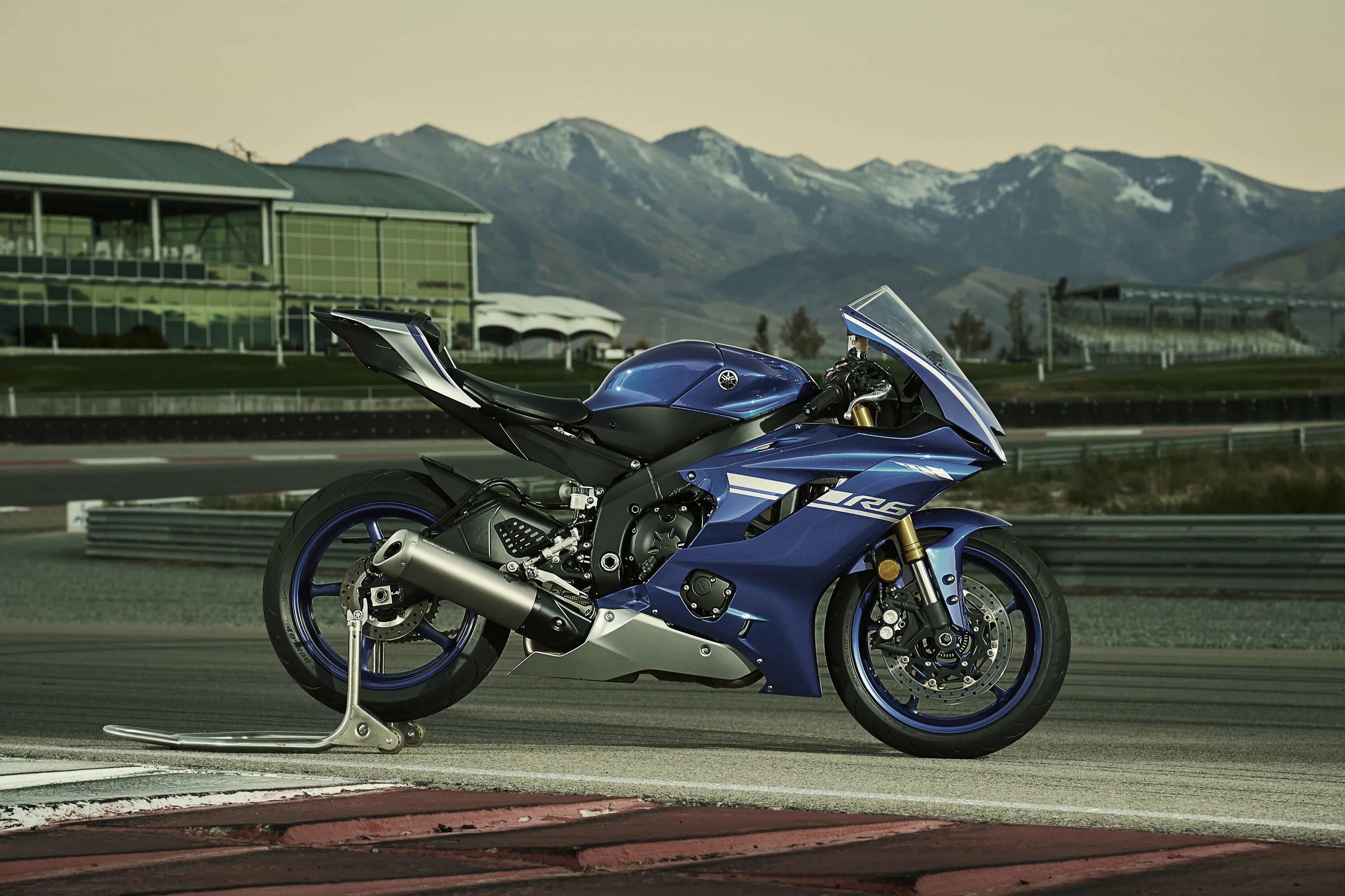 Yamaha 6x3 инструкция. Yamaha r6. Yamaha 6 cmhs. Yamaha 6. Ямаха 2022.