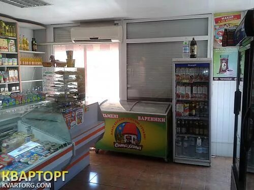 Магазин 50 квадратных метров. Продуктовый магазин 50 кв м. Маленький магазин продуктовый 20 кв. м. Магазин площадью 50кв метров.