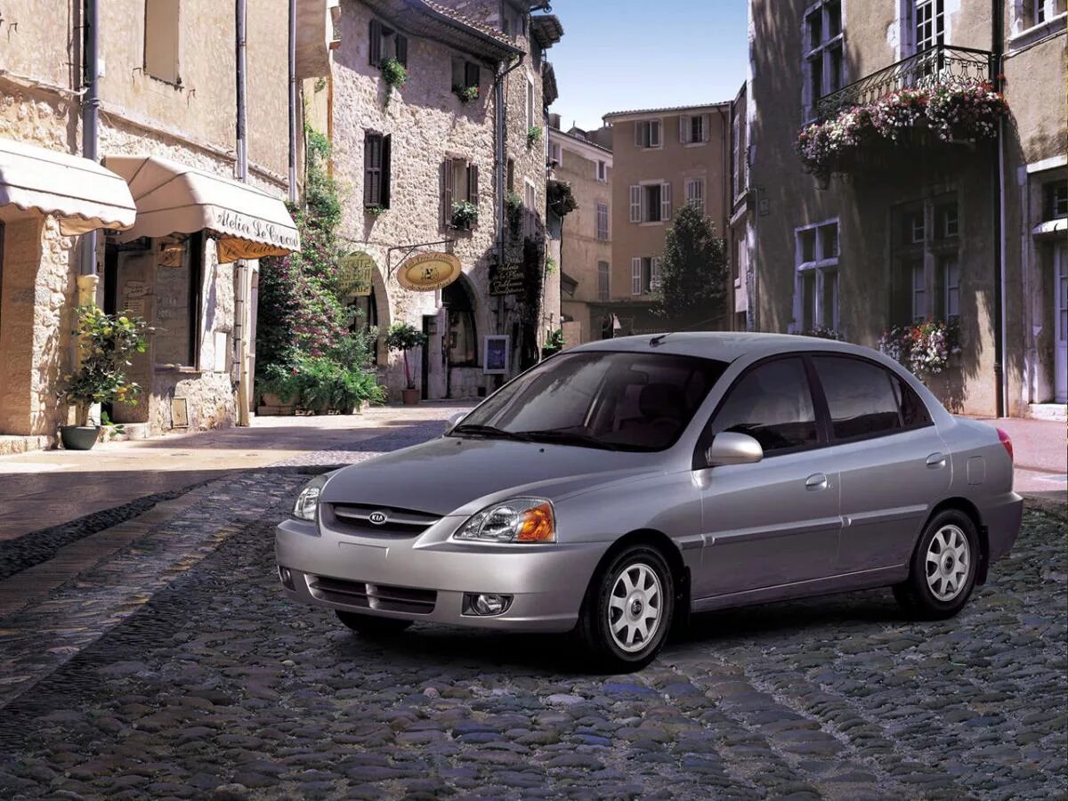 Модели rio. Кия Рио 2002 седан. Kia Rio 1. Киа Рио 1 седан 2005. Kia Rio 2005 седан.