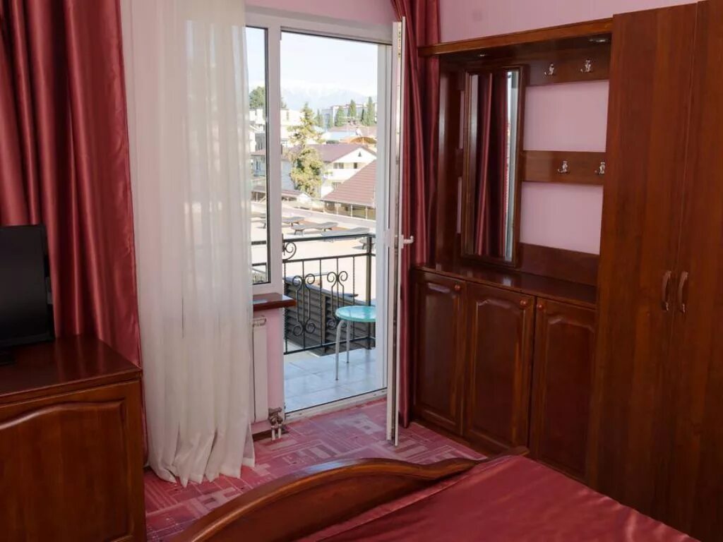 богдана хмельницкого 62 адлер. белый аист гостиница. белый аист алтай отель. белый аист гостиница. гостиничный комплекс аисты дружковке.