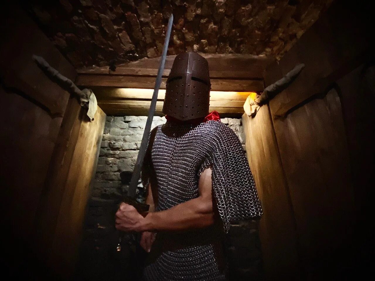 Квест король артур пермь. Квест меч. Квест меч короля артура спб. Квест меч короля артура пермь. Квест в реальности меч короля артура.