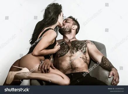 Beso apasionado. 