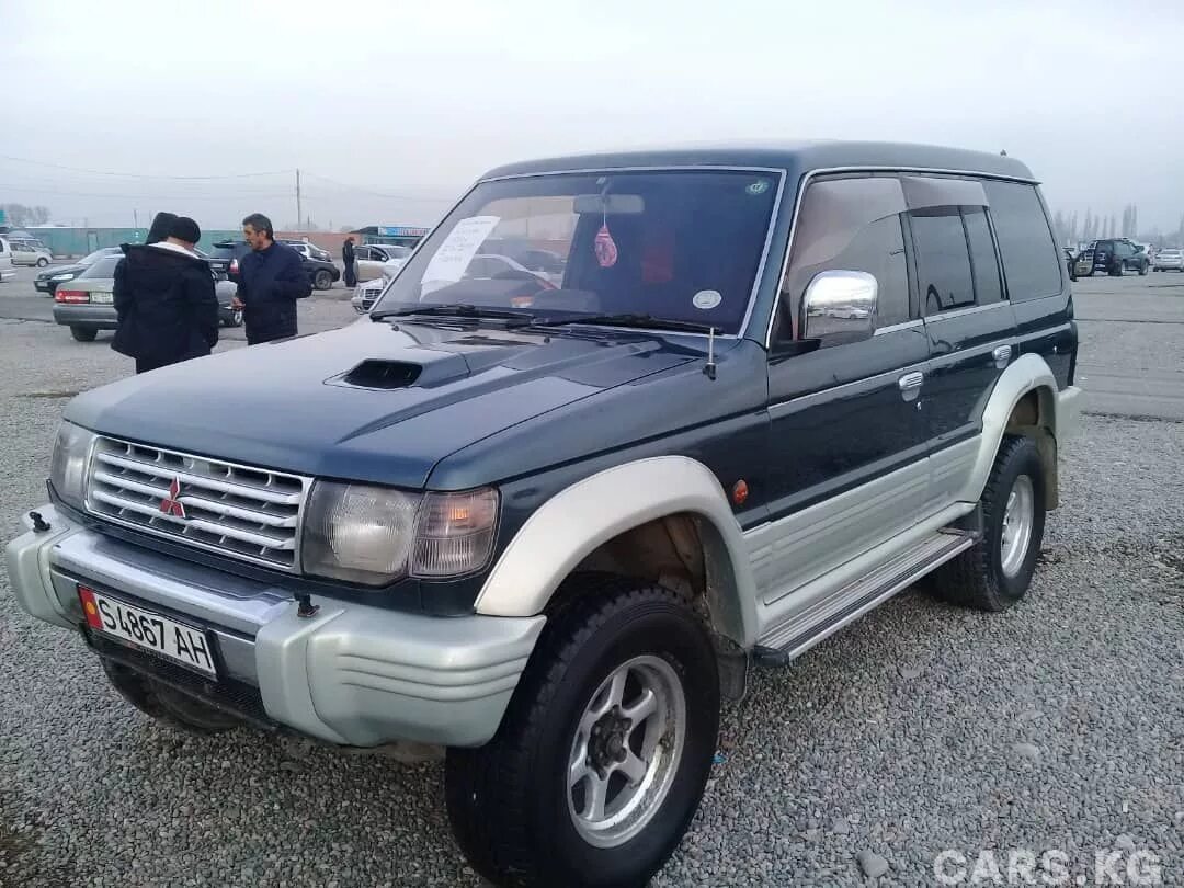 Mitsubishi Pajero 2 поколение. Мицубиси Паджеро 1993. Мицубиси Паджеро 2 1993. Митсубиси Паджеро 2 поколения 1993. Купить митсубиси паджеро в красноярске